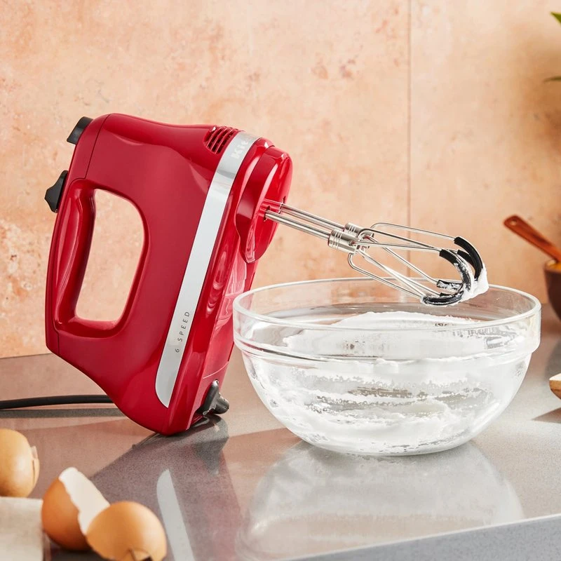 Sześciobiegowy mikser ręczny KitchenAid 5KHM6118EER, czerwony, zdjęcie 1