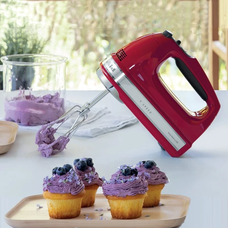 Dziewięciobiegowy mikser ręczny KitchenAid 5KHM9212EER, czerwony, zdjęcie 1