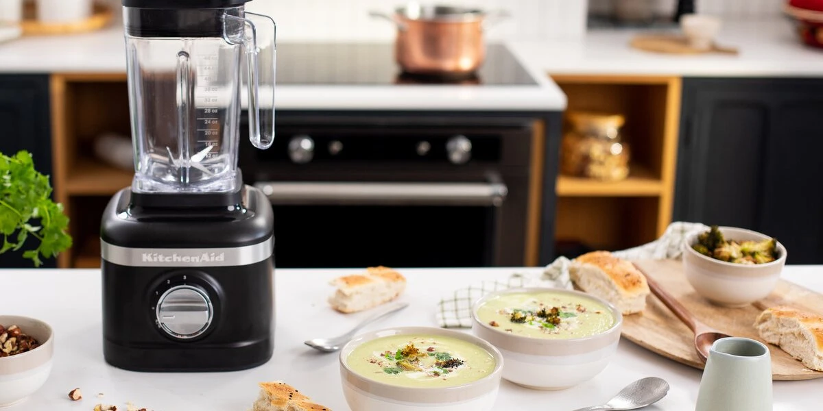 Blender kielichowy KitchenAid Artisan K400 5KSB4026EOB, czarny, zdjęcie 1