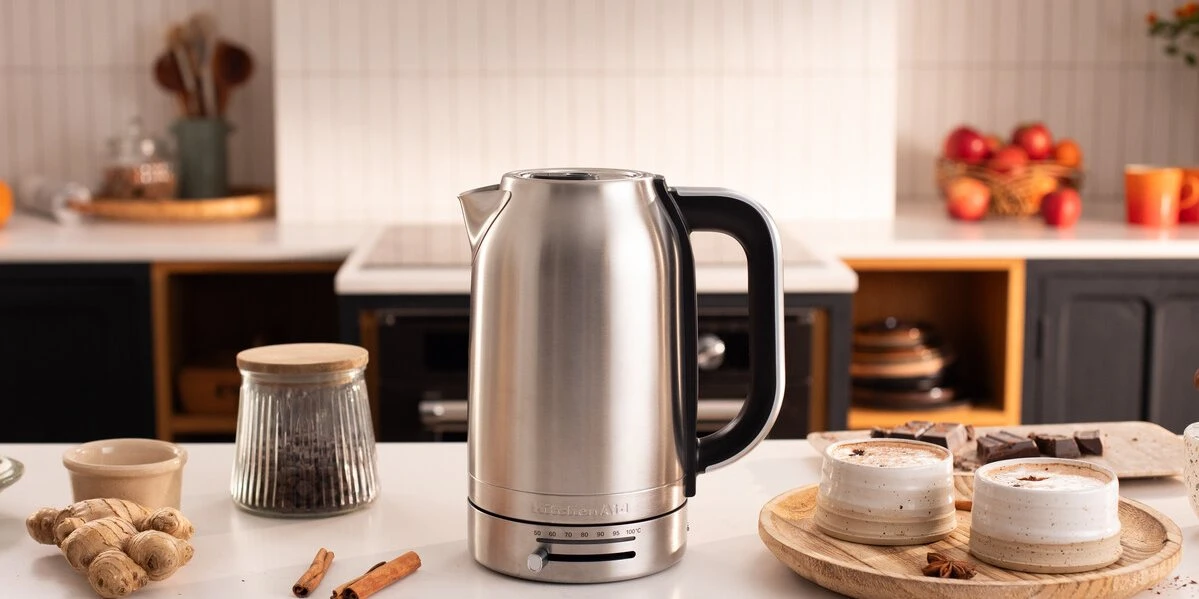 Czajnik KitchenAid 1,7 l z regulacją temperatury 5KEK1701ESX, stal szczotkowana, zdjęcie 1