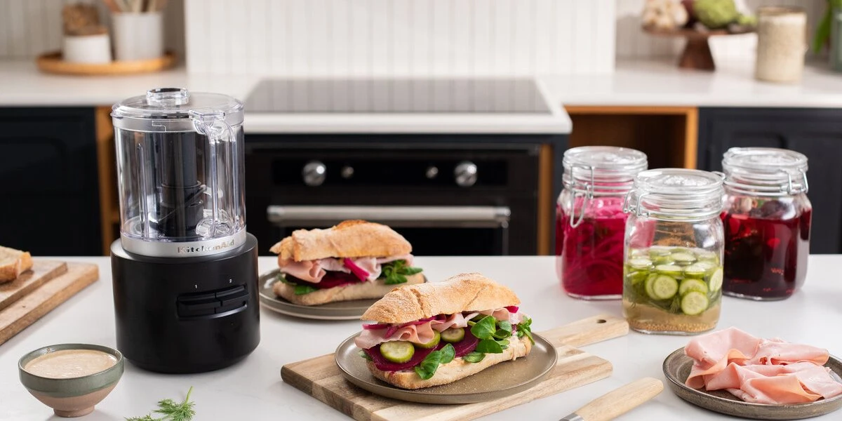 Bezprzewodowy mini malakser KitchenAid Go 5KFCR531BM, zdjęcie 2