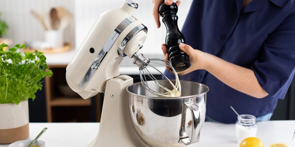 Mikser planetarny KitchenAid Artisan 5/125 5KSM125EAC, kremowy