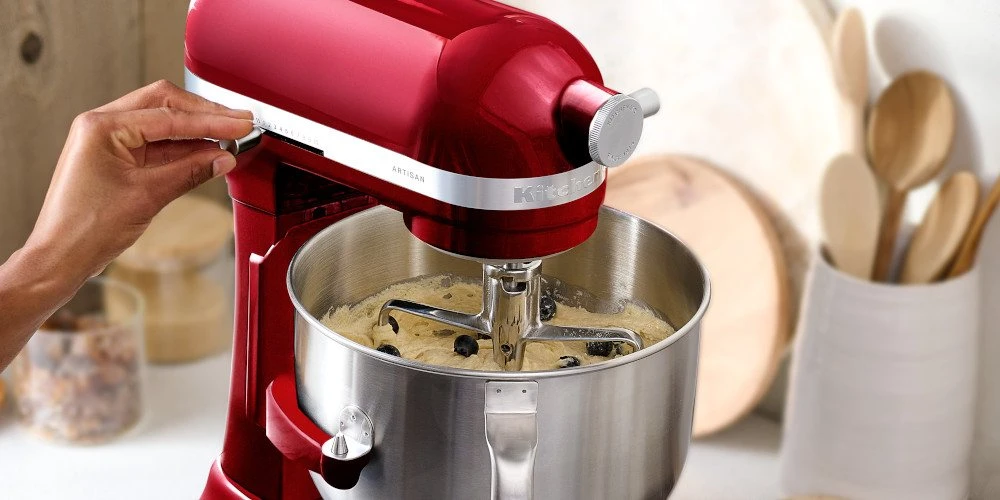 Mikser planetarny KitchenAid Artisan z podnoszoną dzieżą 6,6 l 5KSM70SHXECA, czerwony karmelek, zdjęcie 2