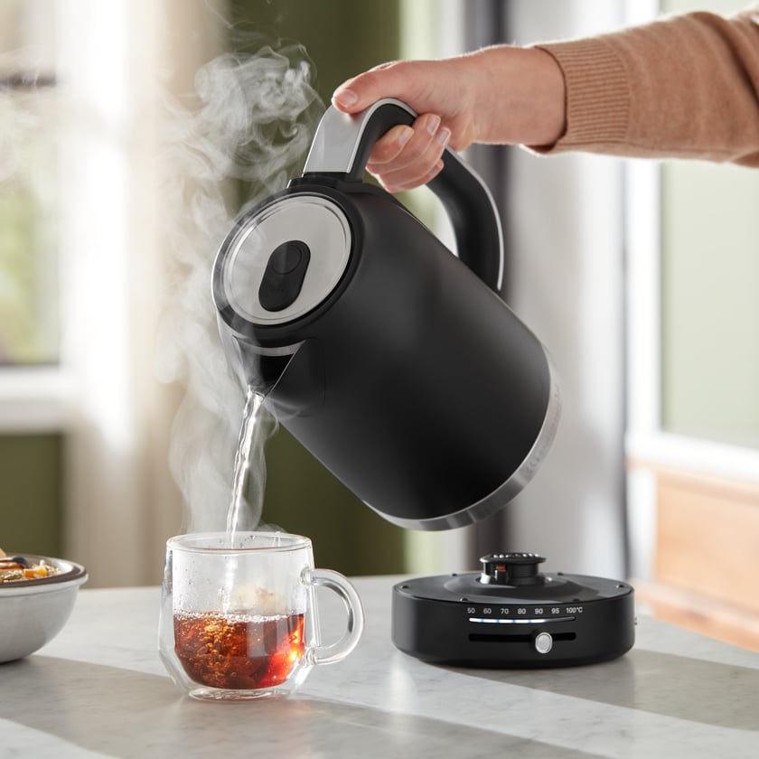 Czajnik KitchenAid 1,7 l z regulacją temperatury czarny mat