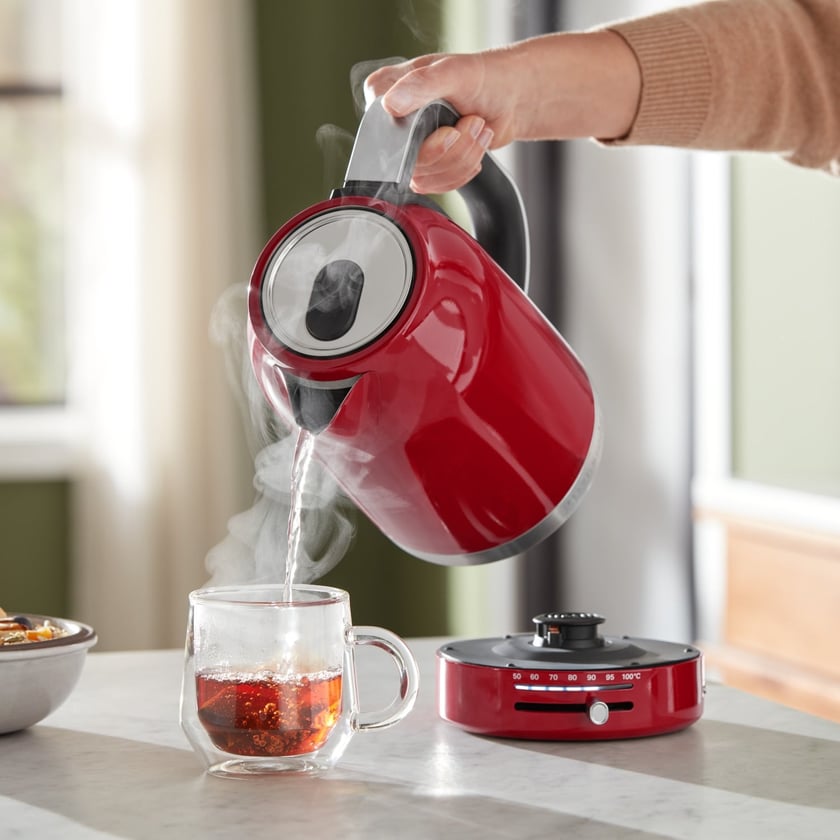 Czajnik KitchenAid 1,7 l z regulacją temperatury czerwony
