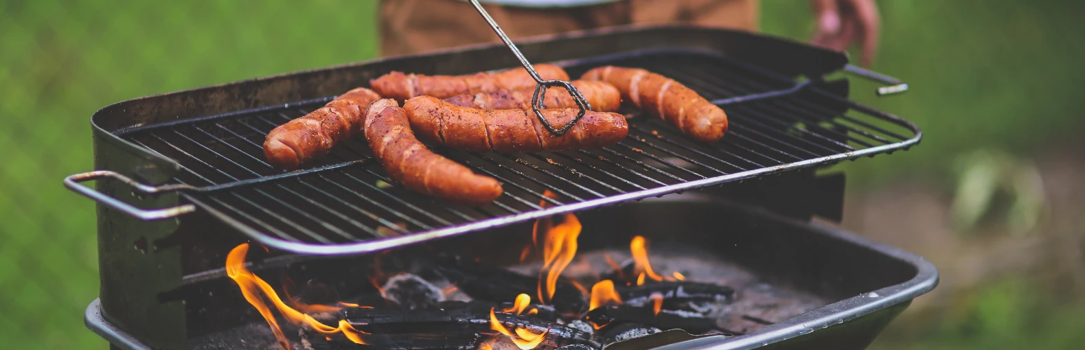 Kulinarne Odkrycia: Kreatywne Grillowanie w Trakcie Podróży