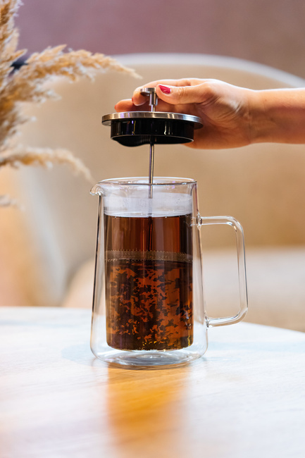Zaparzacze do herbaty 1000 ml Diva srebrny mat - Vialli Design