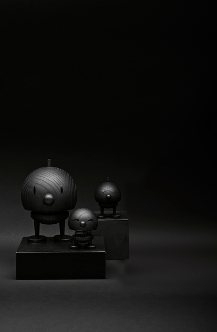 Figurka Hoptimist Bumble S z czarnego dębu, 7,6 cm