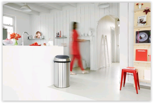 Kosz na śmieci Brabantia Touch Bin 60 l, stal matowa, z szerokim otworem