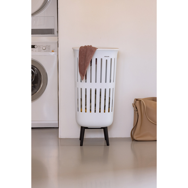 Kosz na pranie Brabantia Collect-It Hi 55 l na nóżkach, biały