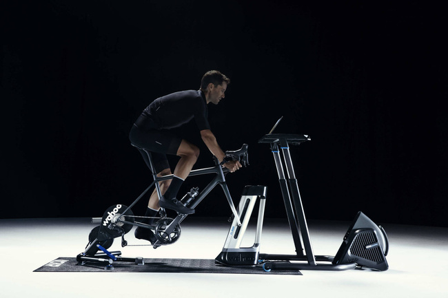 Trenażer Wahoo New Kickr v6.0 - Wahoo Fitness