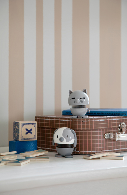 Figurka Hoptimist Cat Light Grey Kot Skacząca Dekoracja Prezent Dla Miłośnika Kotów