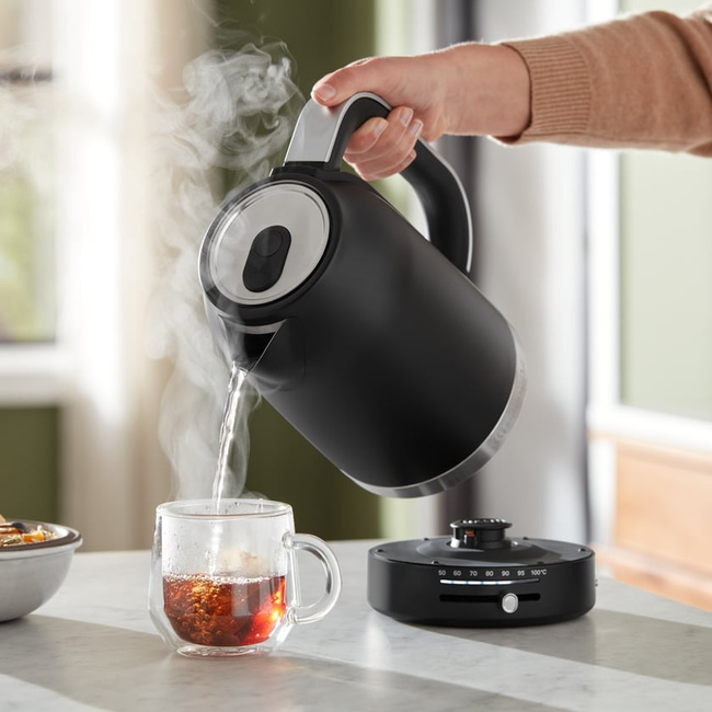 Czajnik KitchenAid 1,7 l z regulacją temperatury 5KEK1701EBM czarny mat