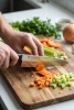 Nóż Santoku Tojiro Fujicut #3000, 18 cm, rdzeń ze stali Mo-V