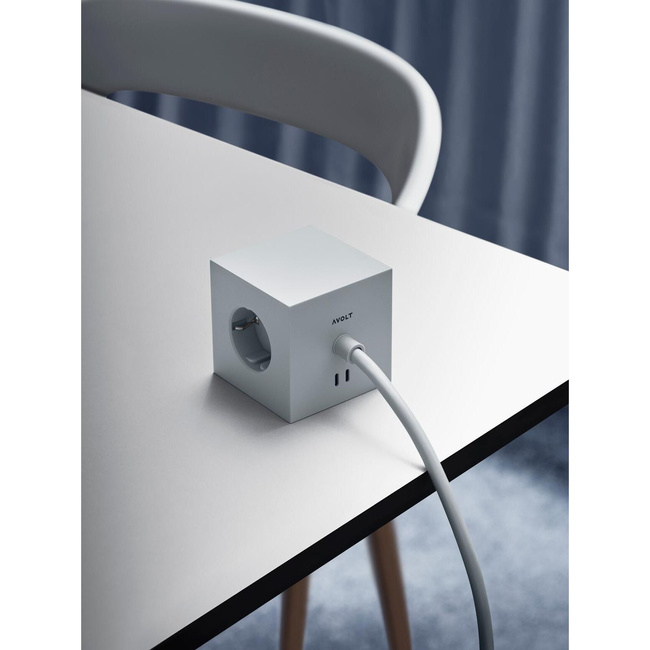 Listwa zasilająca Square 1 z podwójnym Usb-c 30 w i magnetyczną podstawą 1,8 m - szara - Avolt