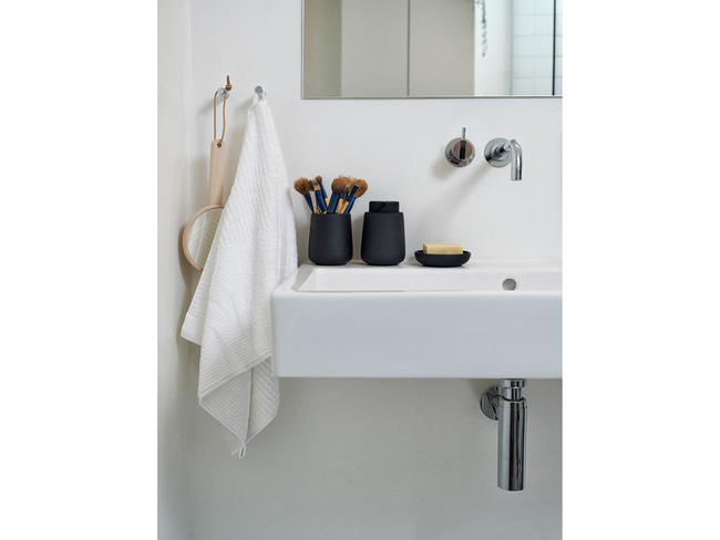 Kubek na szczoteczki do zębów Nova One czarny 330161