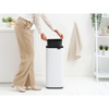 Kosz na śmieci Brabantia Bo Touch Bin 30 l, biały, z wiadrem z uchwytem