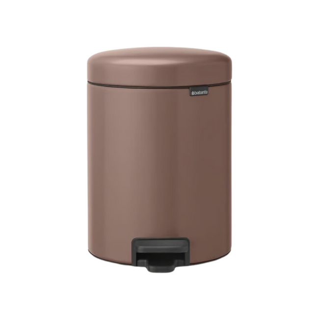 Kosz pedałowy NewIcon 12 l Satin Taupe 234002 - Brabantia