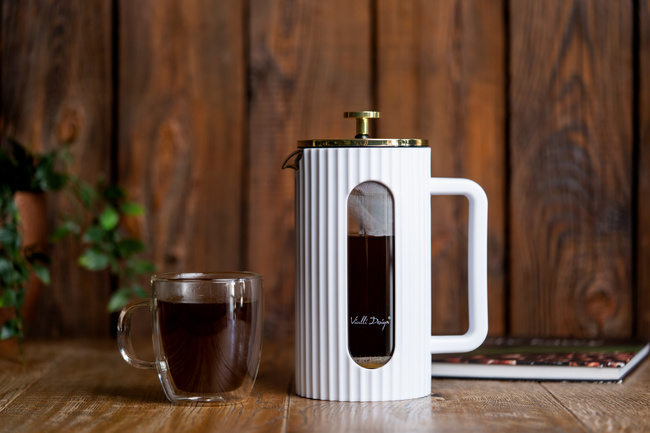Zaparzacz do kawy i herbaty 1000ml Biało/Złoty Livio - Vialli Design