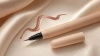Eyeliner w płynie Lovro Shimmer Eyeliner 01 Chocolate, czekoladowy z drobinkami