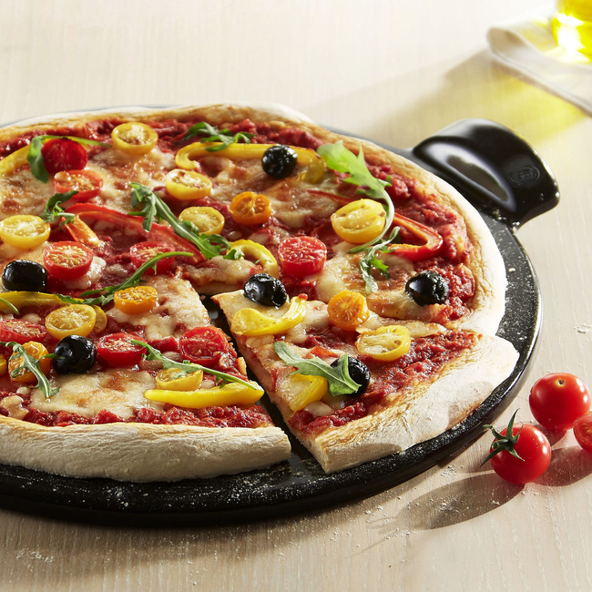 kamienie do pizzy 37 cm do pieczenia pizzy czarny Emile Henry