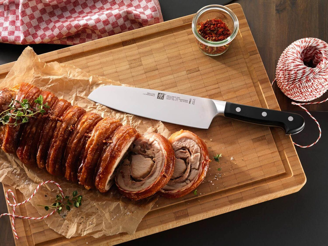 Zwilling Pro nóż santoku 18 cm