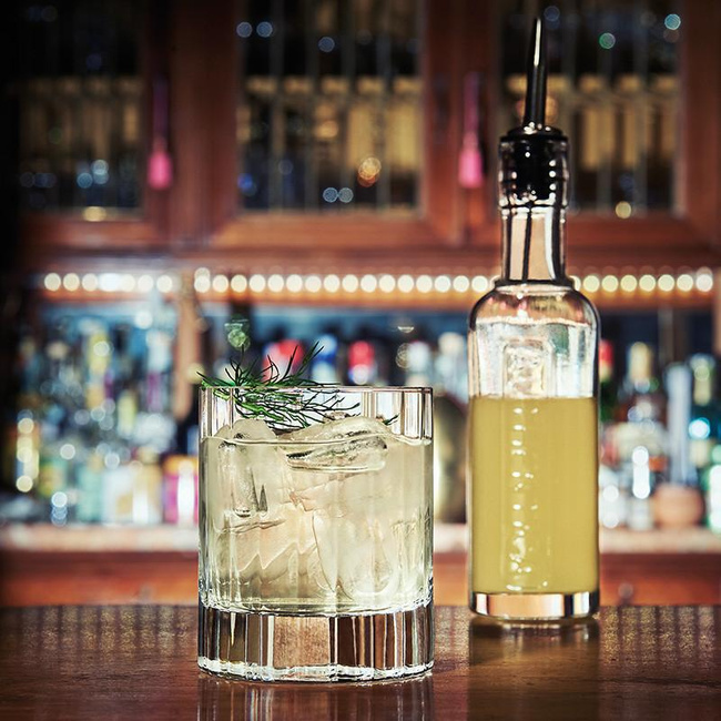 Butelka z dozownikiem 500 ml Authentica - Luigi Bormioli