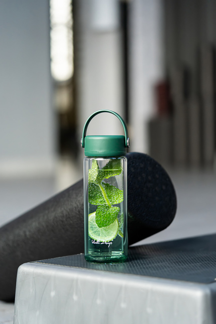 Butelki z podwójną ścianką i zaparzaczem Fuori 350 ml zielona - Vialli Design