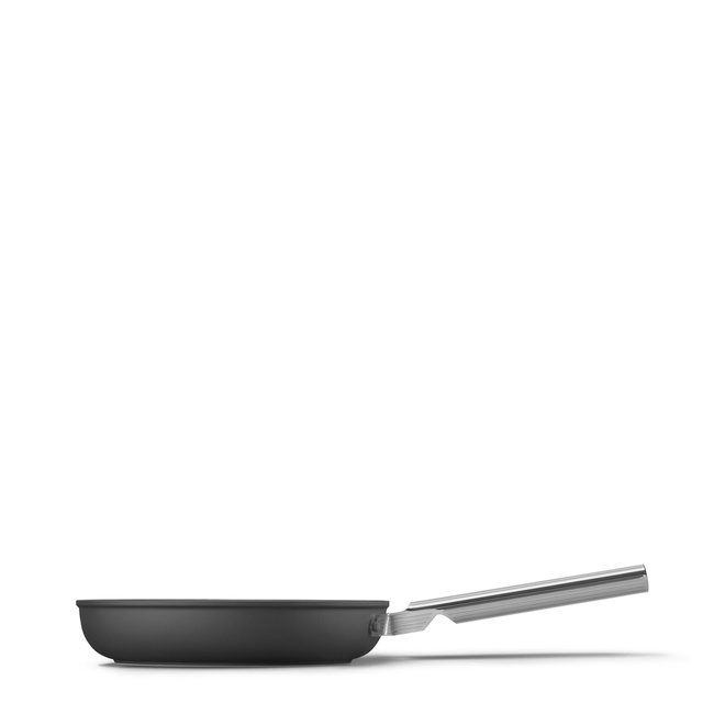 Smeg - Patelnia o średnicy 20 cm FPF2002BLM - czarny