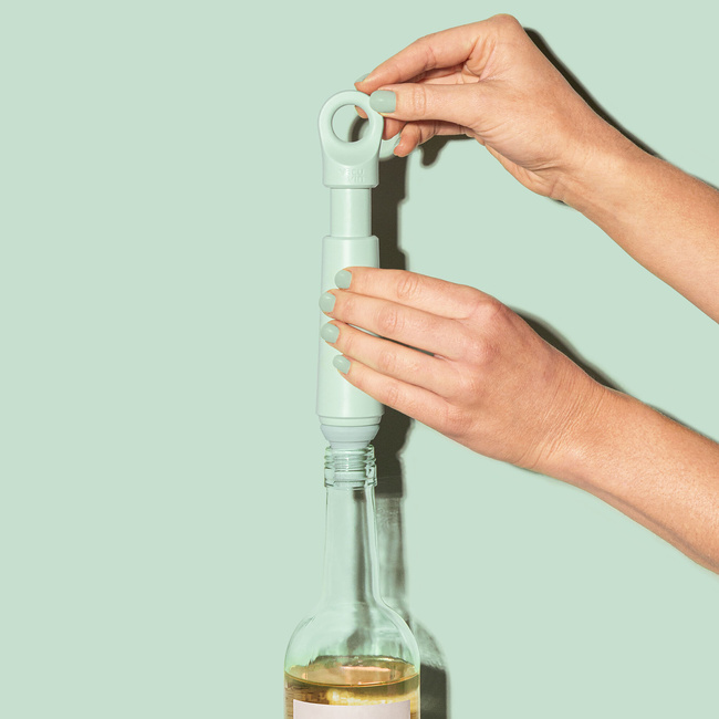 Pompka próżniowa do wina Vacu Vin Wine Saver Loop Terra z 1 korkiem