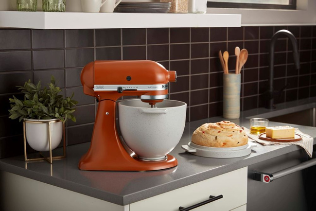 Ceramiczna dzieża do chleba z pokrywą KitchenAid 4,7 l 5KSM2CB5BGS do mikserów Artisan 5 i Classic