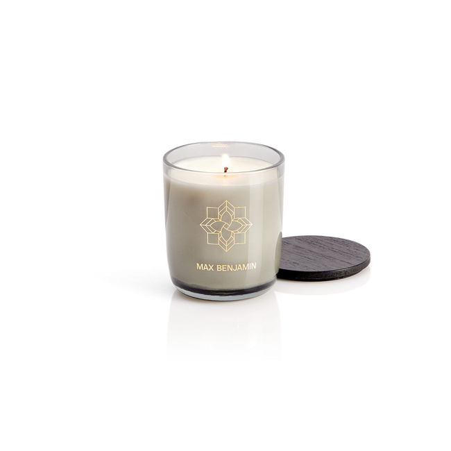 świece zapachowe Irish Leather & Oud 210 g - Max Benjamin