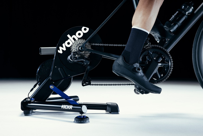 Trenażer Wahoo New Kickr v6.0 - Wahoo Fitness
