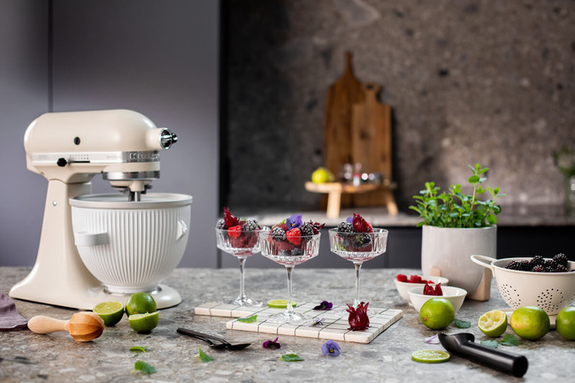 Sorbetiera KitchenAid z łyżką do lodów KG117OB 5KSMICM do mikserów planetarnych