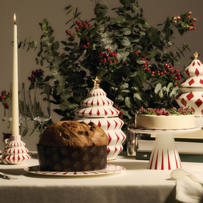 Porcelanowy świecznik, ręcznie zdobiony kalkomaniami Delight - Alessi