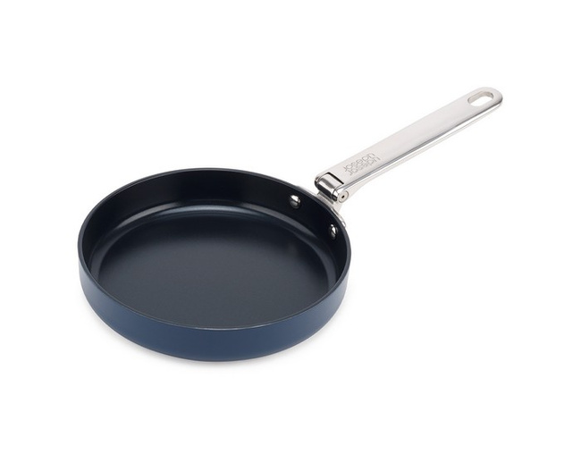 Patelnia 20cm ze składanym uchwytem Space - Joseph Joseph