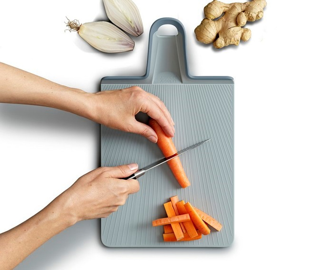 Składana deska do krojenia Joseph Joseph Chop2Pot Plus Regular, bladoniebieska