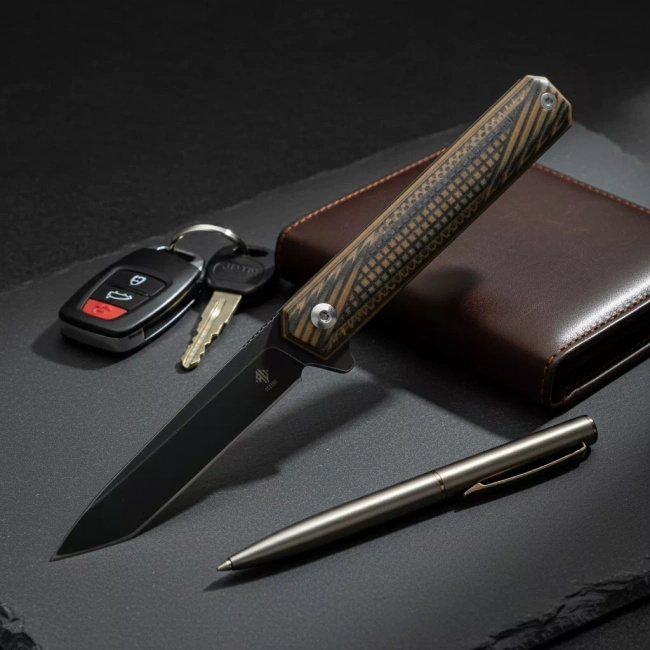 Nóż składany Womsi Wolf Tanto, laminat S90V i 420, ostrze 8 cm, rękojeść G10 brązowo-czarna