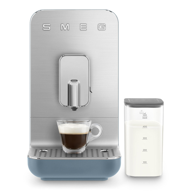 Smeg Automatyczny ekspres do kawy BCC13SBMEU