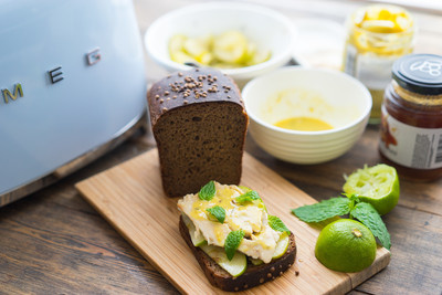 Smeg - Toster, dwie kromki, pastelowy błękit Tsf01Pbeu 50's Style