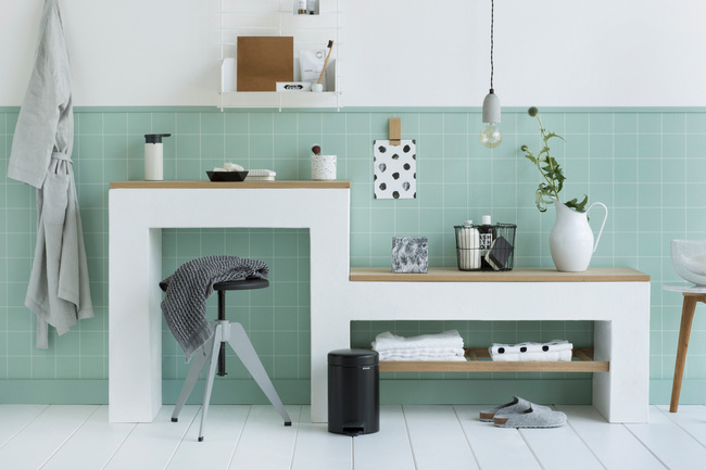 Kosz pedałowy 3l stal nierdzewna NewIcon Brabantia