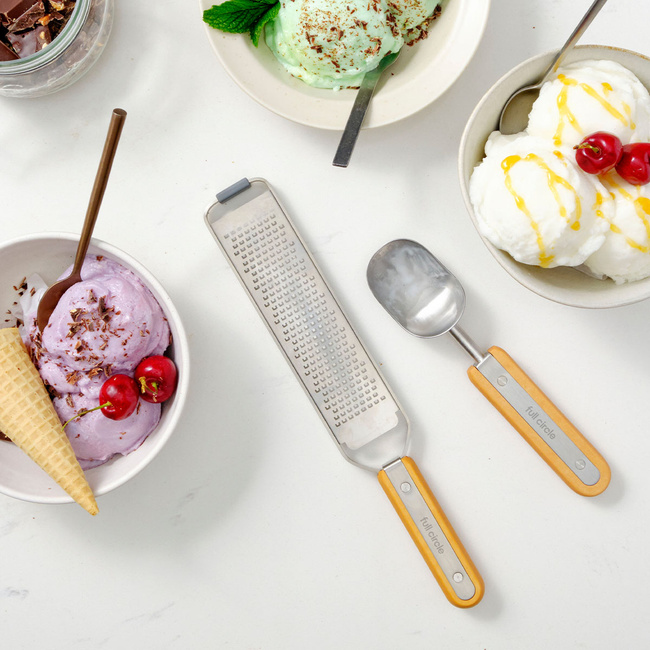 Full Circle Łyżka Do Lodów The Baller