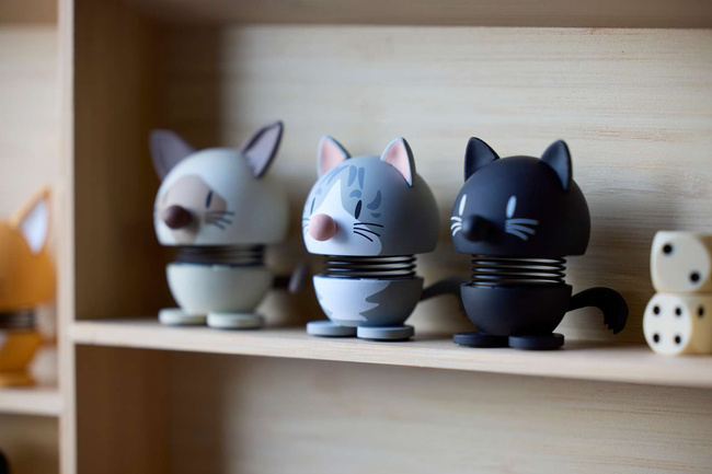 Figurka Hoptimist Siamese Xs Beige kot sprężynujący 5,7 cm dekoracja prezent