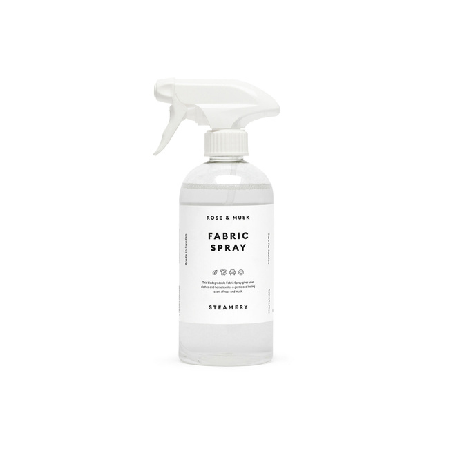 spraye do tkanin do odświeżania z zapachem róży i piżma 500 ml Steamery