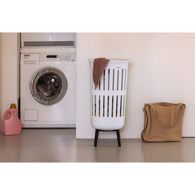 Kosz na pranie Brabantia Collect-It Hi 55 l na nóżkach, biały
