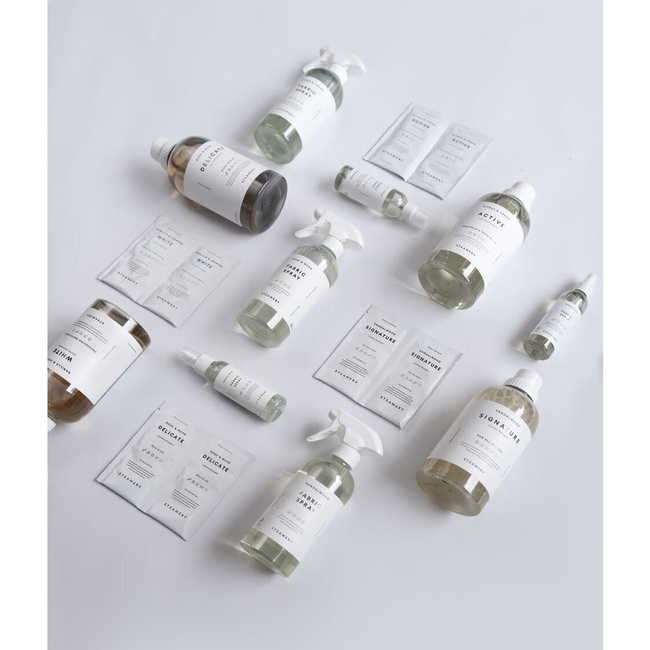 spraye do tkanin do odświeżania cytrusy i cedr 100 ml Steamery