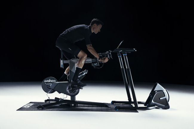 Wahoo New Kickr Bike 2022 Wi-Fi trenażer rowerowy