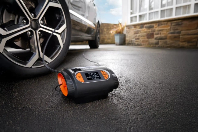 Kompresor samochodowy Osram TyreInflate 2120 12 V, cyfrowy, z Auto Stop i LED