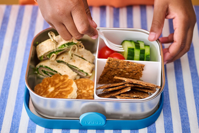 Lunchbox stalowy dla dzieci Mepal Campus 750 ml z wkładem bento, Cool Pink