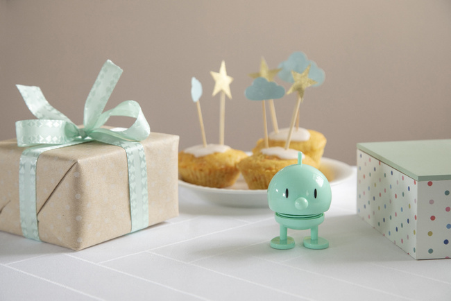Hoptimist Bumble M mint figurka dekoracyjna 10,7 cm ABS sprężyna